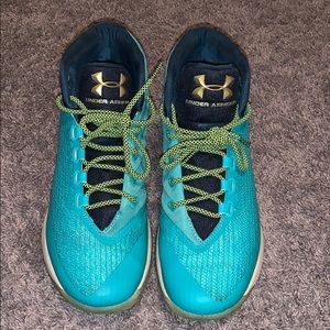 Curry Under Armour basketball shoes